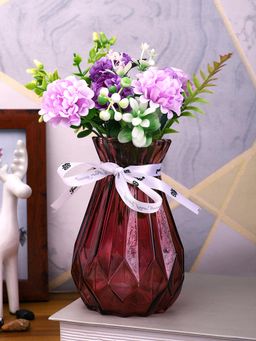 Tayhaa - Red Glass Vase