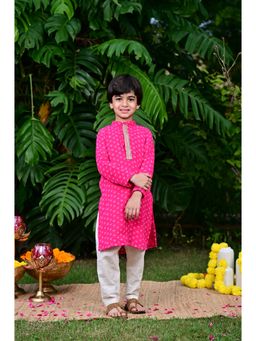 EthIndia - Pink Printed Georgette Kurta and Pyjama