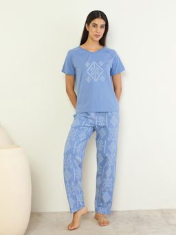 Sweet Dreams - Womens Graphic Printed T-Shirt with Pyjama Blue