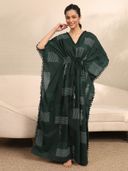 Green color option, Sold out, Currently selected