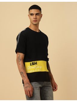 Off Limits - Men Downtown T-shirt - Black
