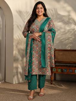 Extra love by Libas - Green Floral Printed Kurta with Pant and Dupatta