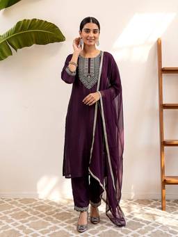 VredeVogel - Dark Purple Embroidered Zari Kurta with Pant and Dupatta