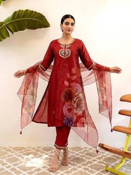 VredeVogel - Maroon Floral Embroidered Kurta with Pant and Dupatta