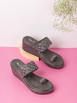 Inc.5 - Womens Pewter Embellished Open Toe Party Wear Wedge Heels