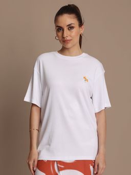 Bene Kleed - Women White Oversize Floral Print T-Shirt