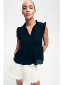 Black color option, Currently selected