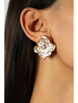 MINJI AND CO. - Iconic Floral Gold Plating Brass Stud Earrings