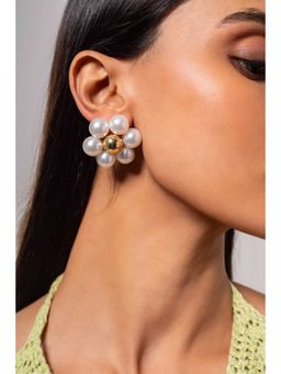 MINJI AND CO. - Contemporary Shell Pearl Gold Brass Stud Earrings