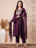 Purple color option, Currently selected