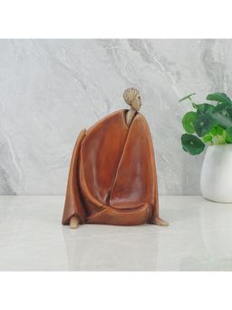 HomeTown - Alpine Polyresin Man Sitting Figurine 18 x 14 x 23Cm Brown