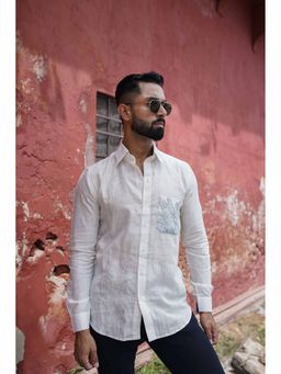 LABEL MAE - White Embroidered Shirt