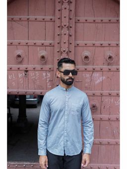 LABEL MAE - Blue Solid Shirt