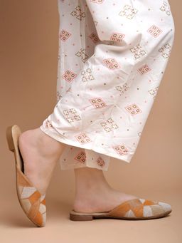 Shoetopia - Women Ethnic Orange Flat Mules