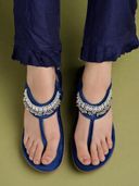 Blue color option, Sold out, Currently selected