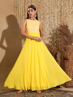 Miss Chase - Women's Light Yellow Round Neck Sleeveless Floral Flared Maxi Ethnic Dress