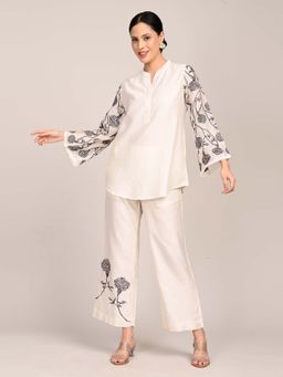 Saltpetre - Womens Cream Co-Ord Set