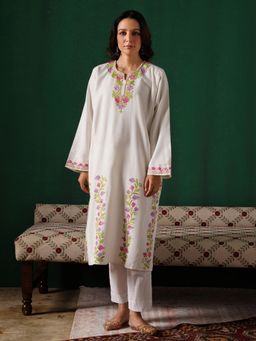 Kashmir Box - Aari Embroidered White Cashmilion Winter Kurta