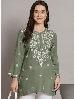 PARAMOUNT CHIKAN - Green Lucknowi Chikankari Modal Kurti