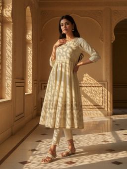 Rangita - Women Cream Rayon Embroidered Anarkali Ankle Length Kurta