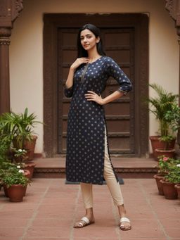 Rangita - Women Grey Rayon Embroidered Straight Calf Length Kurta