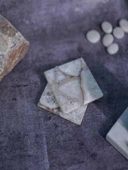 Homearte - Brazilian Agate Coaster Gold Plated- Pink (Pack of 4)