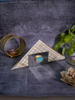 Homearte - Metal Tissue Holder With Agate- Green