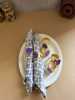 Homearte - Crystal Agate Napkin Rings- Purple (Pack of 6)