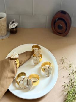 Homearte - Heart Shape Mother Of Pearl Napkin Rings (Pack of 6)