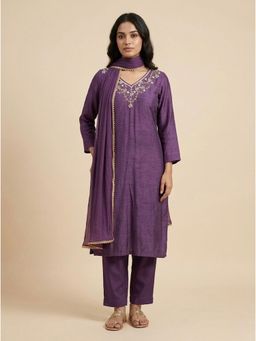 Bcz Style - Women Silk Purple Embroidered Kurta with Pant and Dupatta