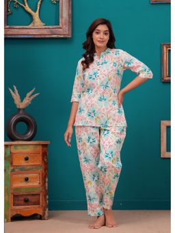 UrbanRang - Women White Pastel Bloom Floral Printed Co-Ord Set