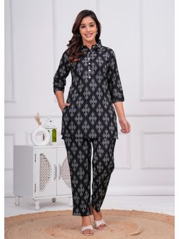 UrbanRang - Women Classic Black Printed Co-Ord Set
