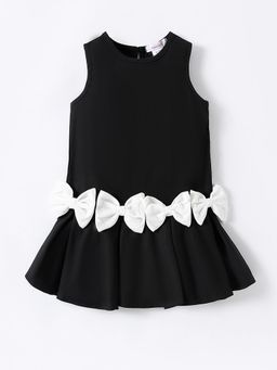 Hopscotch - Bow Accent Classic Casual Dress