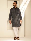 Black color option, Currently selected