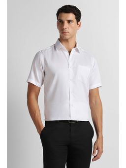 Van Heusen - Men White Textured Half Sleeves Formal Shirt