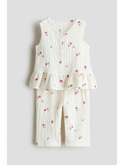 H&M - Girls White 2-Piece Seersucker Co-Ord Set