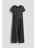 Black color option, Sold out, Currently selected