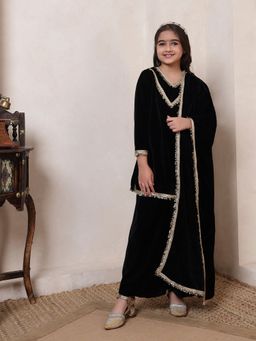 Bugandbees - Girls Black Kurta, Palazzo and Dupatta