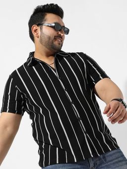 Instafab Plus - Mens Black Striped Regular Fit Casual Shirt