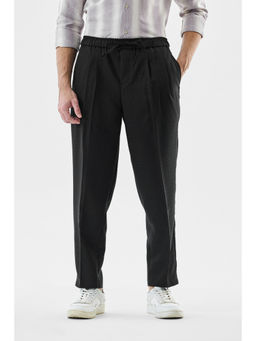 Snitch - Men Black Solid Regular Casual Trouser