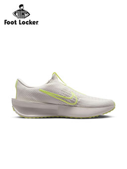 Nike - Women Interact Run EasyOn SE Sneakers
