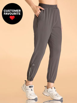 Kica - Comfortable Lightweight Tracks With Fast-Drying Fabric And Zip Opening