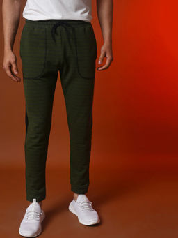Campus Sutra - Men Striped Stylish Casual And Evening Trackpant