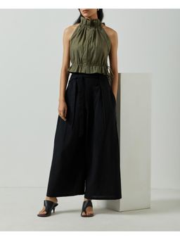 MARKKAH STUDIO - Green Nua Emerald Top with Pant