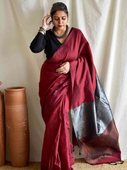 Sundarii - Wine Leela Dual Shaded Cotton Saree with Unstitched Blouse