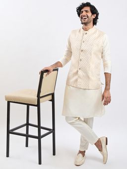 Vastramay - Men Gold Solid Kurta with Nehru Jacket and Pant