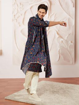 Vastramay - Men Blue Printed Kurta with Pant and Dupatta