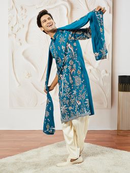 Vastramay - Men Turquoise Embroidered Kurta with Pyjama and Dupatta