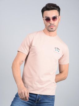 CRIMSOUNE CLUB - Men Peach Graphic Print T-Shirt