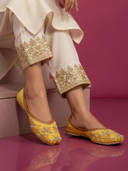 Yellow color option